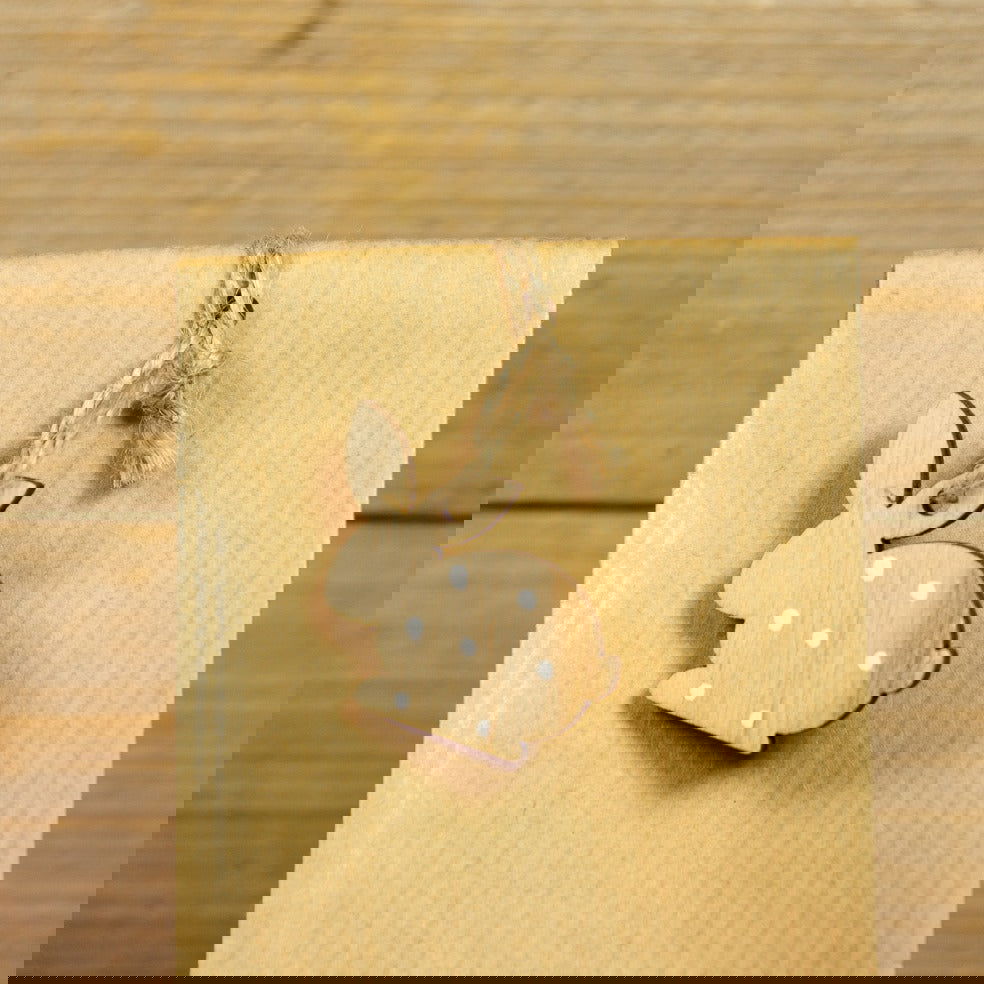 Kadohanger Paashaasje Wit - Kadopapier.net