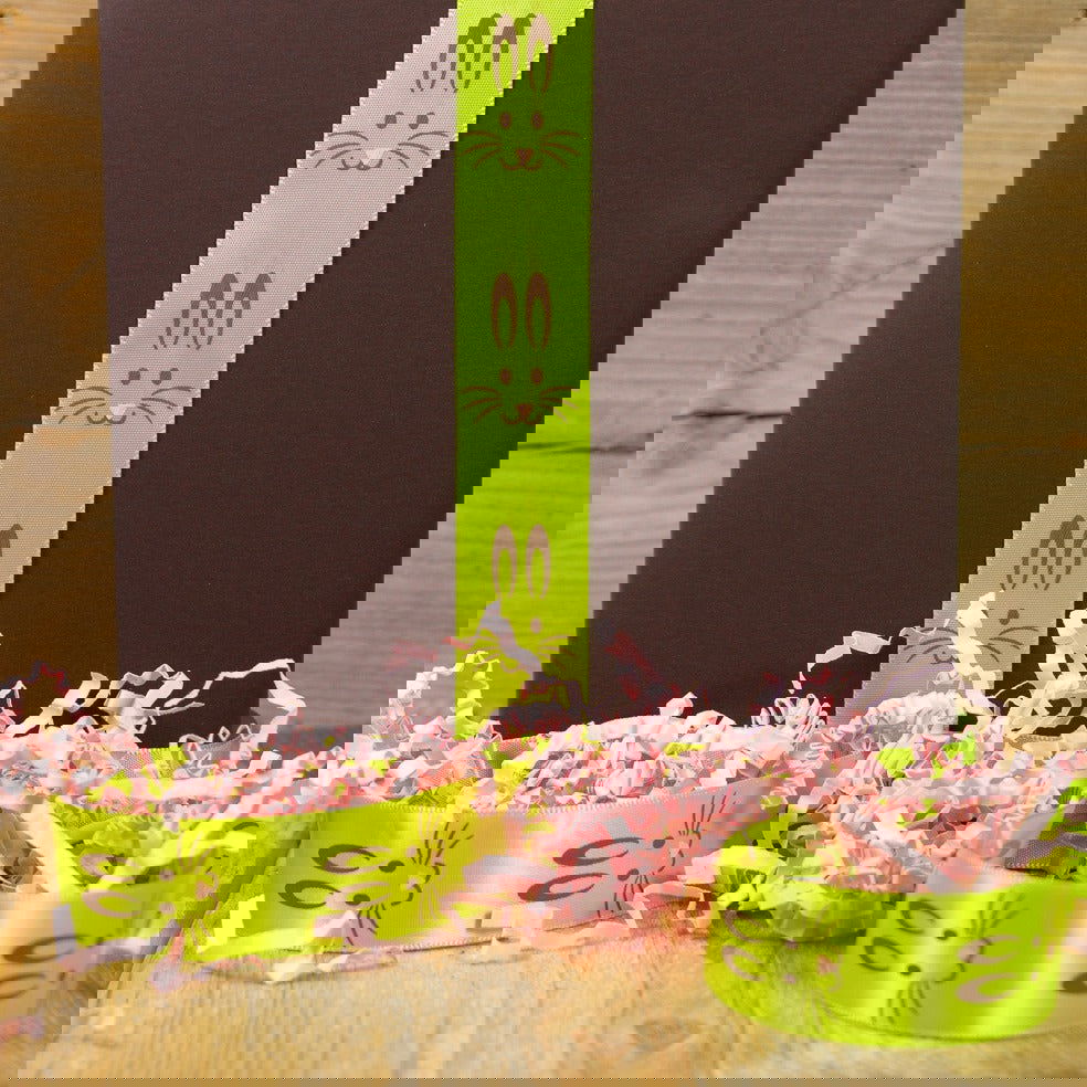 Lime Paaslint met Haasjes - Kadopapier.net