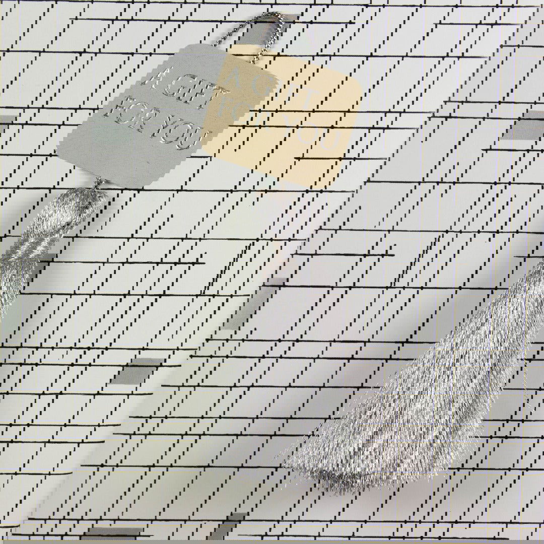 Zilveren Tassel - Kadopapier.net